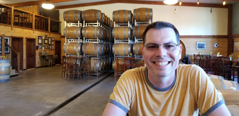 Shawn-and-Zack-walk-over-to-Beneduce-Winery-from-Sky
