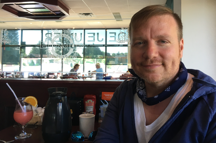 Zack-at-Breakfast-in-French-Quebec